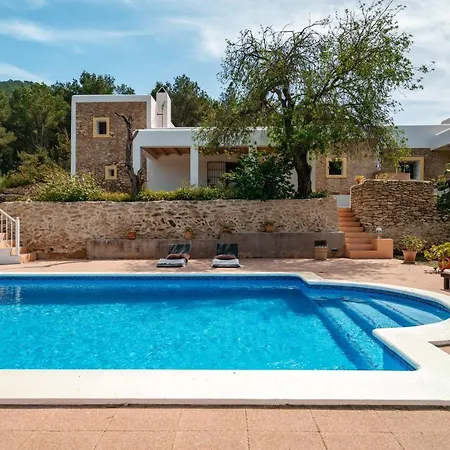 7 Bedroom With Pool - 5mins Walk To - Ramon Villa Cala Llonga (Ibiza)